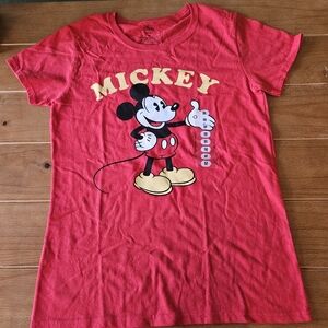 New- Womens Disney Red Mickey Mouse T Shirt Size Medium